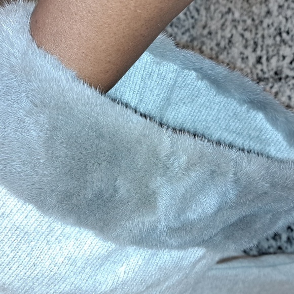 Lafayette 148 NWTs Genuine Mink Fur Cuff Cashmere Blend Sweater - Picture 8 of 12